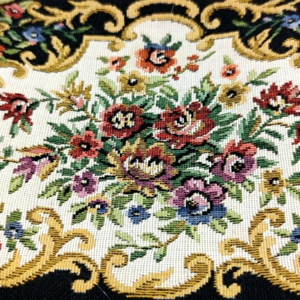 Vintage Tapestry Beautiful Floral / Black Purse & Gold Clasps - Picture 8 of 15
